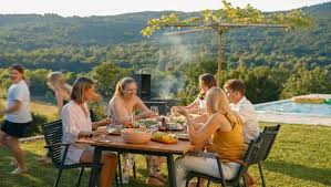 Istituto di Istruzione Superiore Lazzaro Spallanzani | Quadriennale Professionale “Turismo agroalimentare sostenibile STEAM”